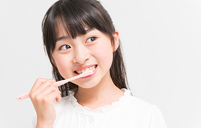 しっかり咬める健康な歯が、子どもの可能性を広げます